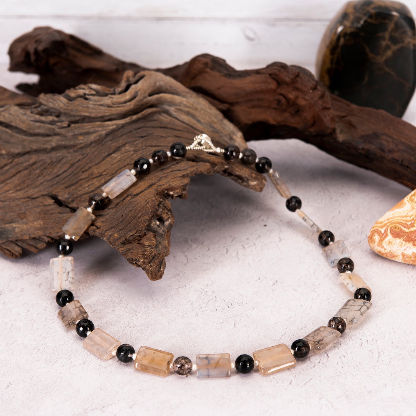 Faceted Dragon Vein Agate Quartz Necklace